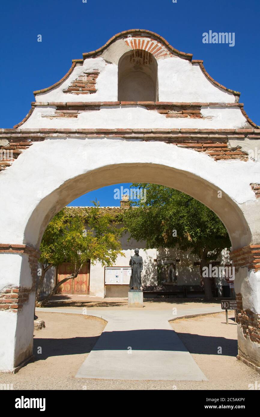 Mission San Miguel Arcángel: Where Time Stands Still and History Whispers