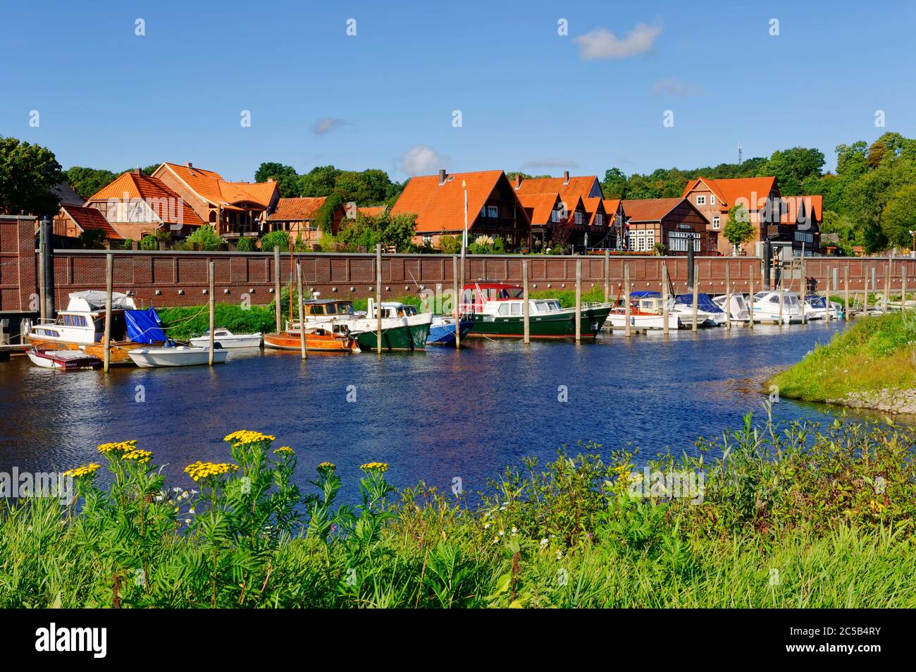 Hitzacker (Elbe): harbour and installation for flood control, Lüchow-Dannenberg district, Lower Saxony, Germany Stock Photo