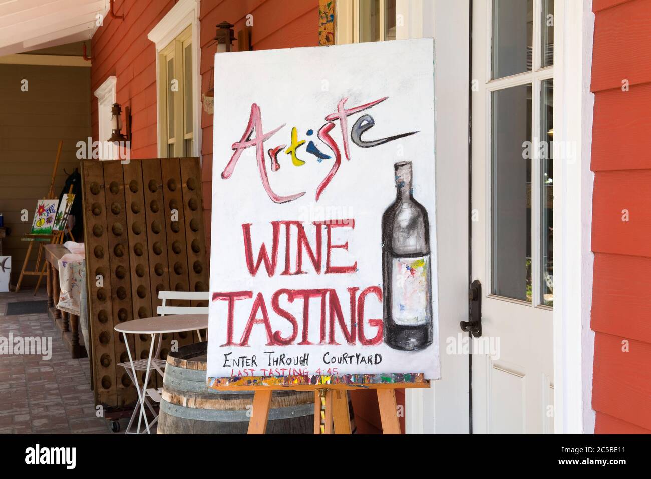 Artiste Wine Tasting Room, Santa Ynez Town, Santa Ynez Valley, Santa Barbara County, Central California, USA Stock Photo