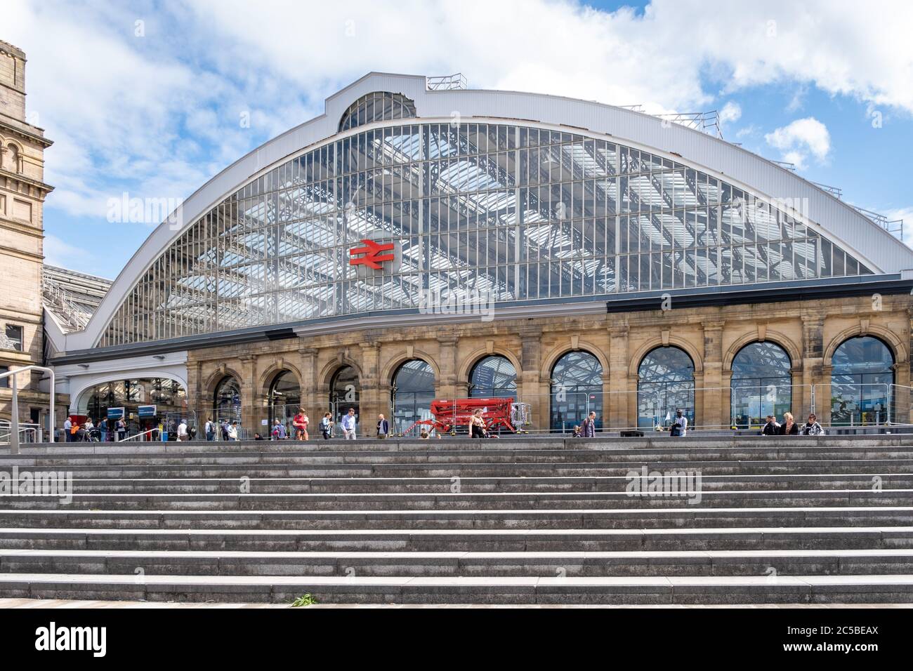 Rail Liverpool Merseyrail railway travel hi-res stock photography and images - Alamy