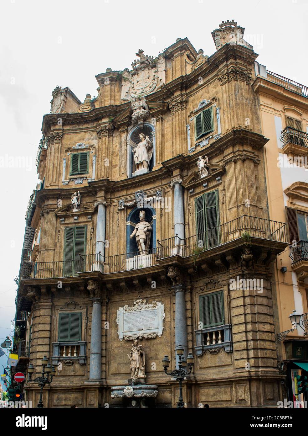 Quattro Canti - Four Corners, officially known as Piazza Vigliena, is a Baroque square in Palermo, Sicily, Italy Stock Photo
