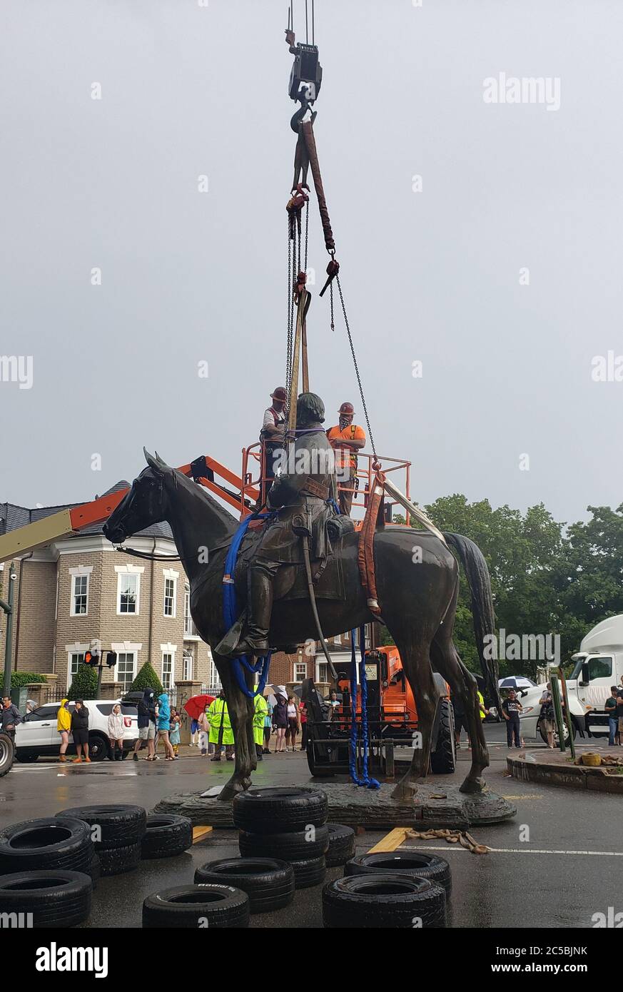 Richmond, VA, USA. 1st July, 2020. Stonewall Jackson Statue located on