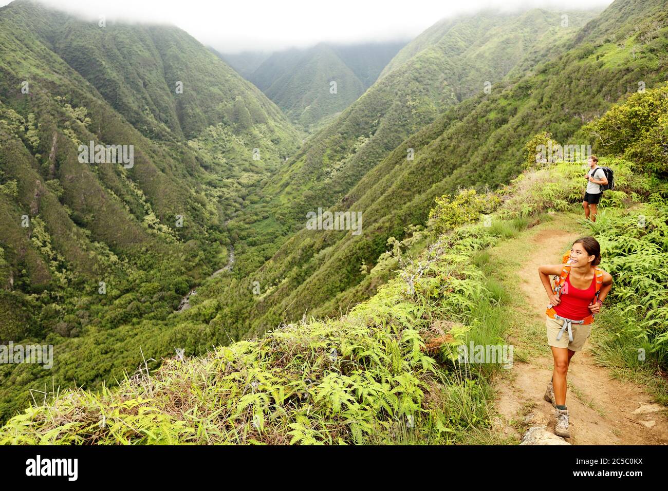 Hikers on waihee ridge trail hires stock photography and images Alamy