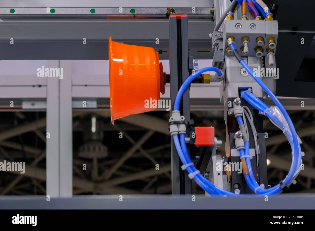 Automatic pick and place robotic arm manipulator with suction cups