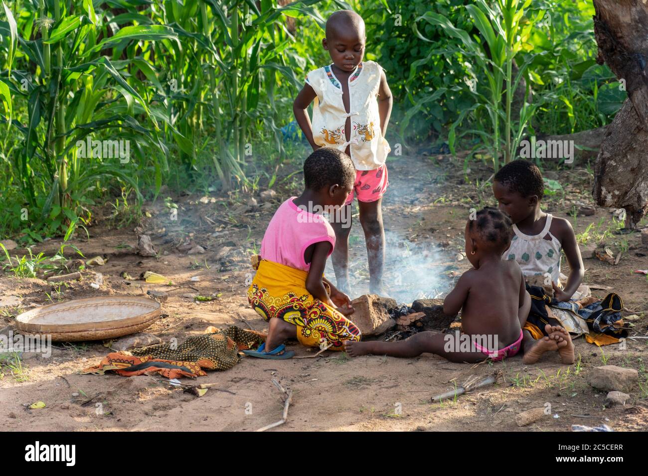 Africans poor hi-res stock photography and images - Alamy