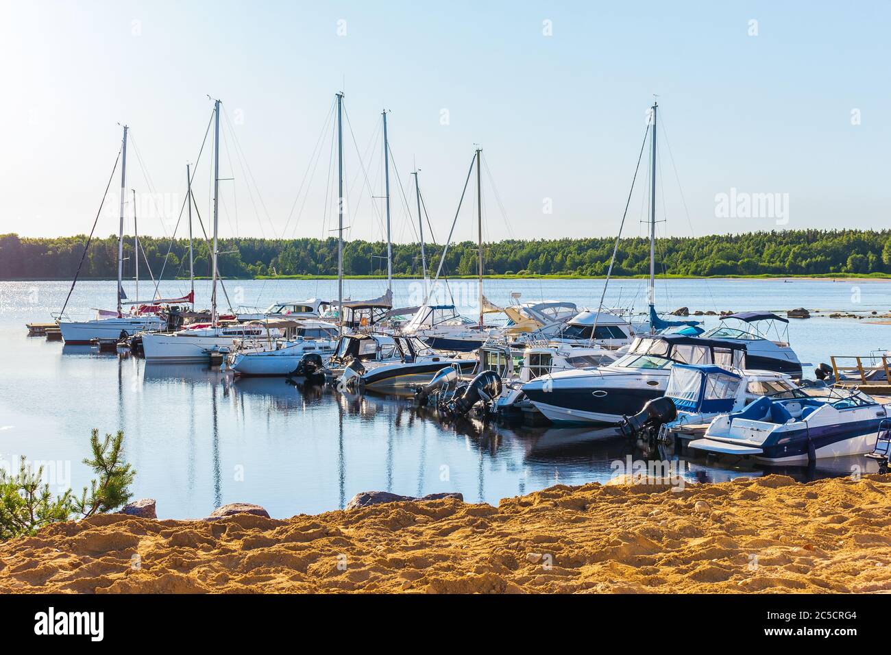 yacht club parking