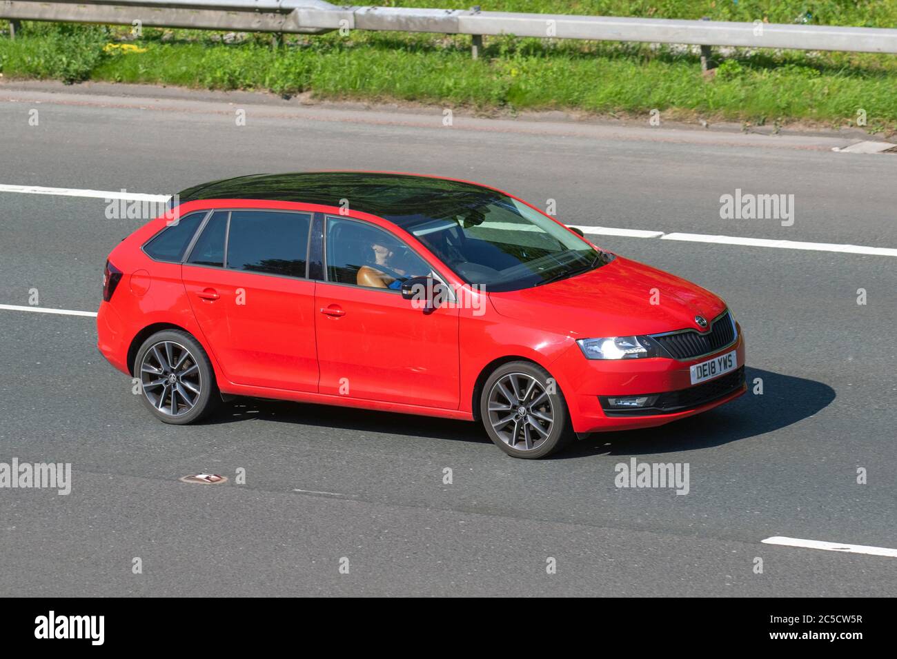 Skoda rapid spaceback hi-res stock photography and images - Alamy