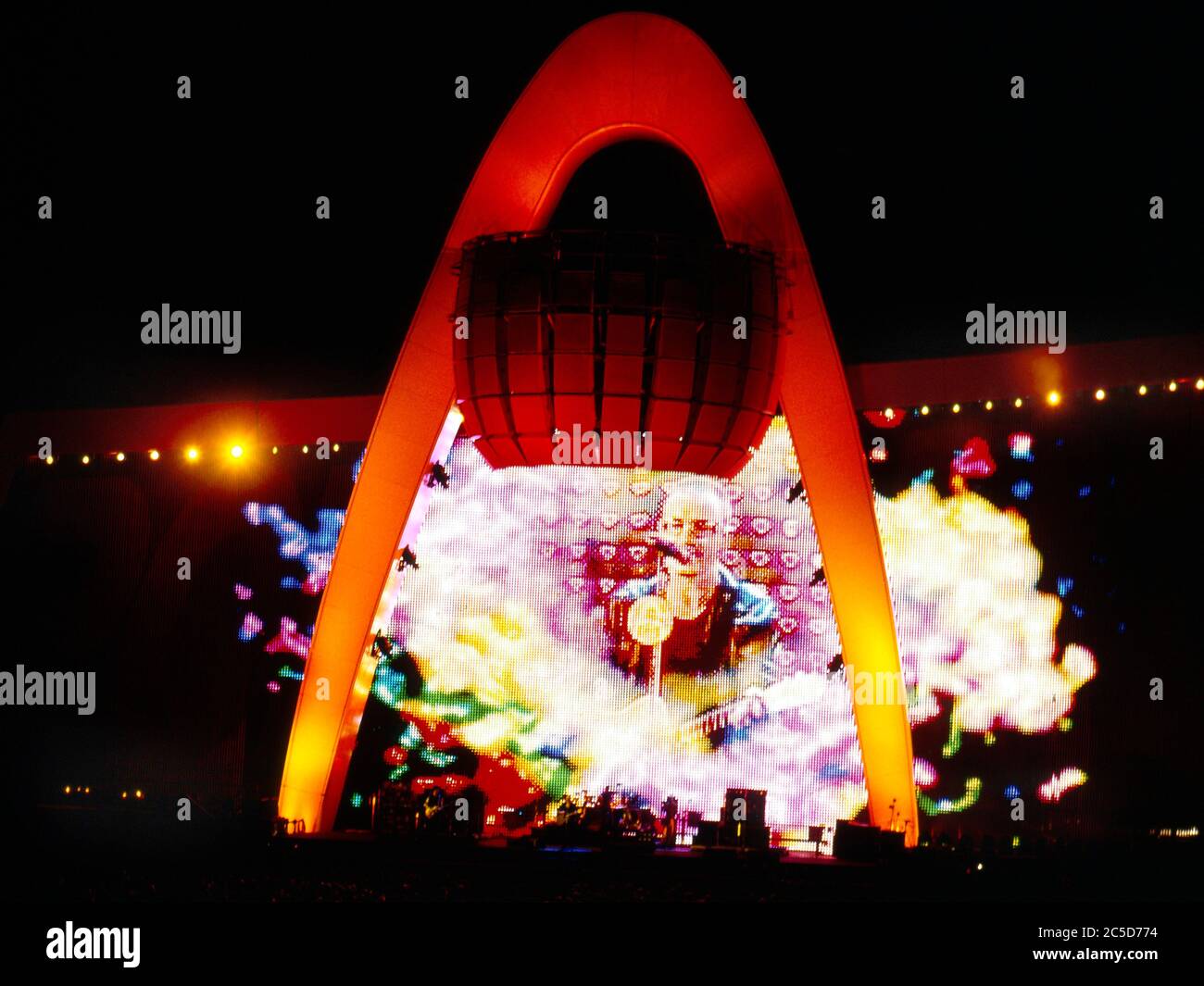 U2 on the opening night of their Pop Mart Tour April 1997 at the Sam Boyd Stadium, Las Vegas,USA: the stage Stock Photo - Alamy
