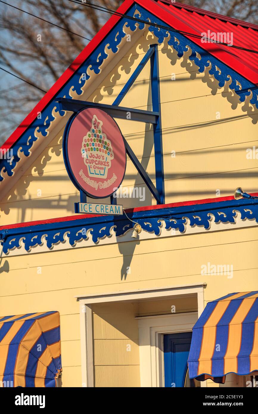 St. Michaels, MD, USA March 30, 2013 Quant shops, stores, and