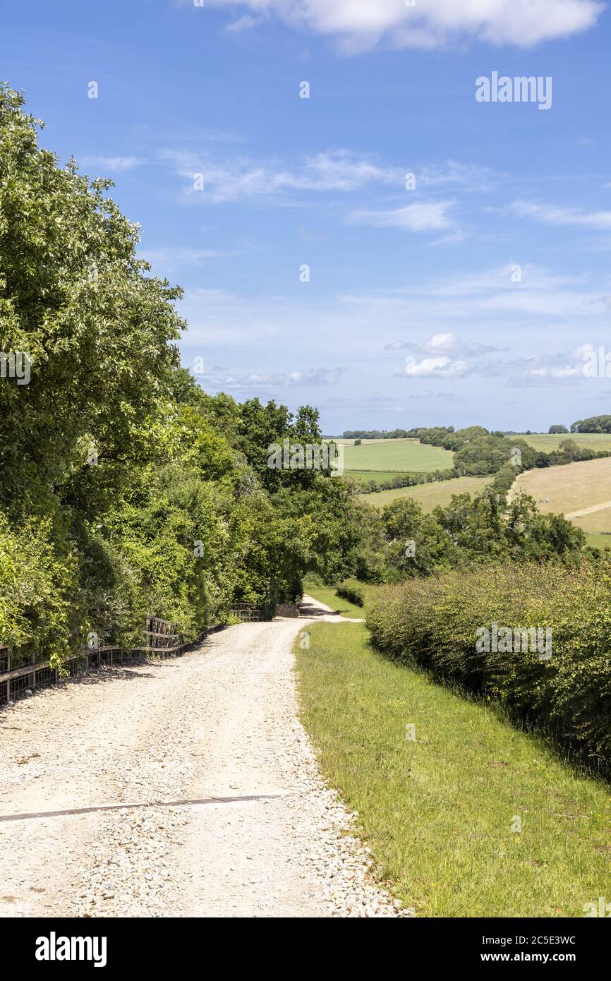 Campden Lane (an ancient drovers road) now a bridleway on the Cotswold Hills near the hamlet of Farmcote, Gloucestershire UK Stock Photo