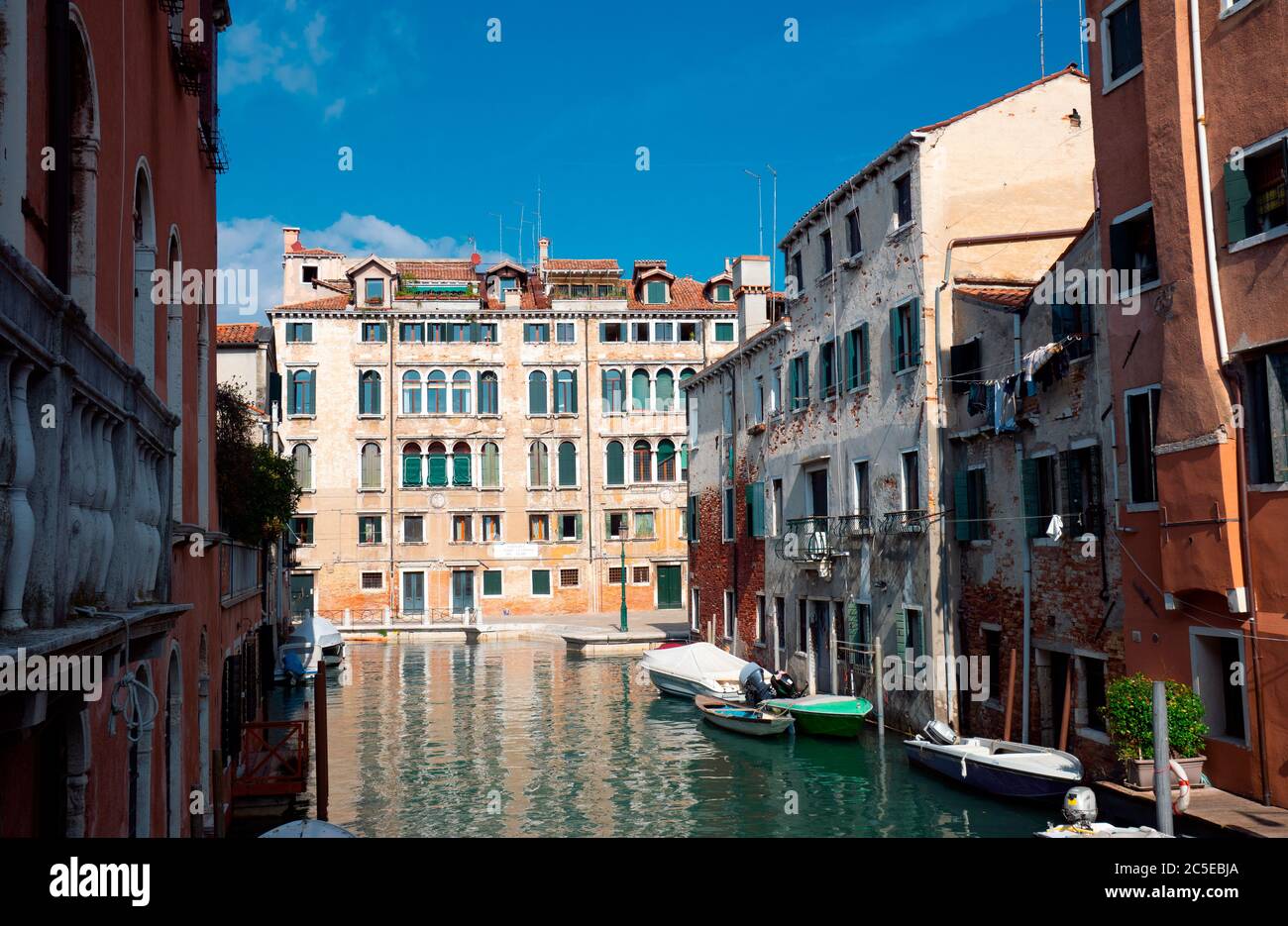 Oct. 1, 2019 - Venice, Italy: view to the colorful houses of the famous city. Stock Photo