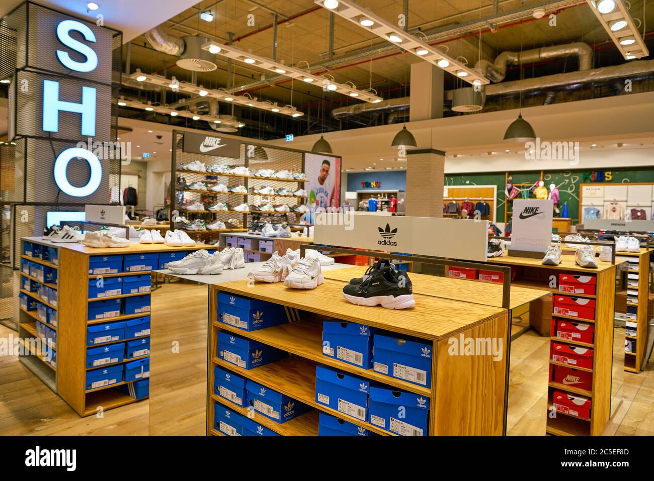 BERLIN, GERMANY - CIRCA SEPTEMBER, 2019: shoes on display at Peek &  Cloppenburg store in Berlin Stock Photo - Alamy