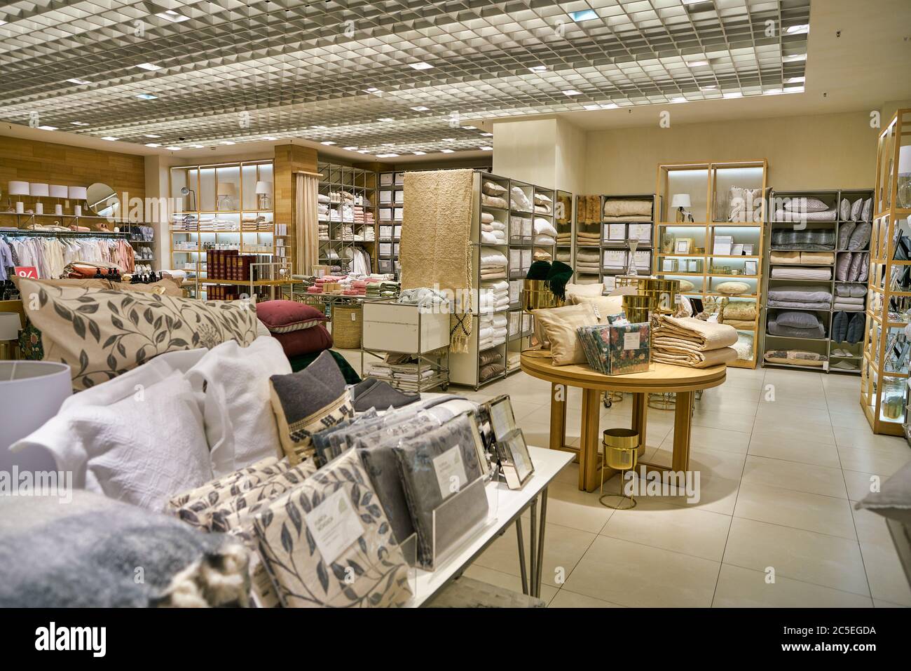 BERLIN, GERMANY - CIRCA SEPTEMBER, 2019: interior shot of Zara Home store  in Mall of Berlin Stock Photo - Alamy