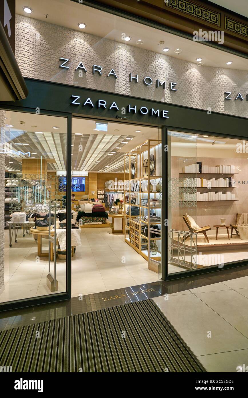BERLIN, GERMANY - CIRCA SEPTEMBER, 2019: entrance to Zara Home store in  Mall of Berlin Stock Photo - Alamy