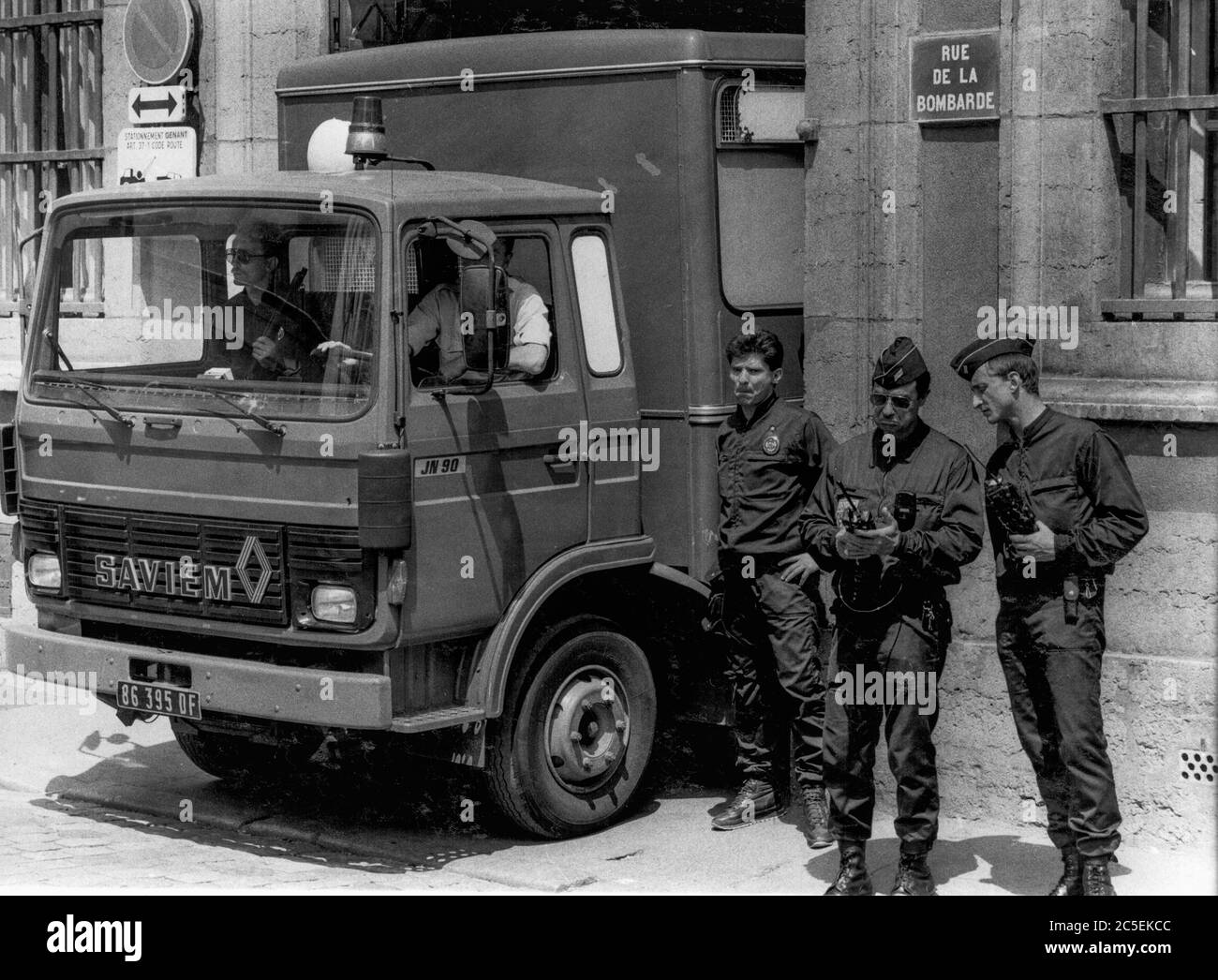Prison van surrounded by police officer at Lyons Justice Court, France  Stock Photo - Alamy