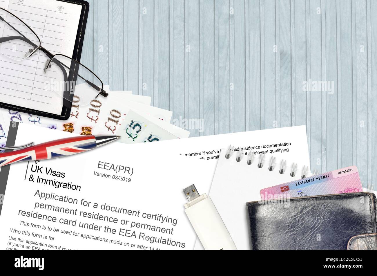 English form EEA PR application for a document certifying permanent