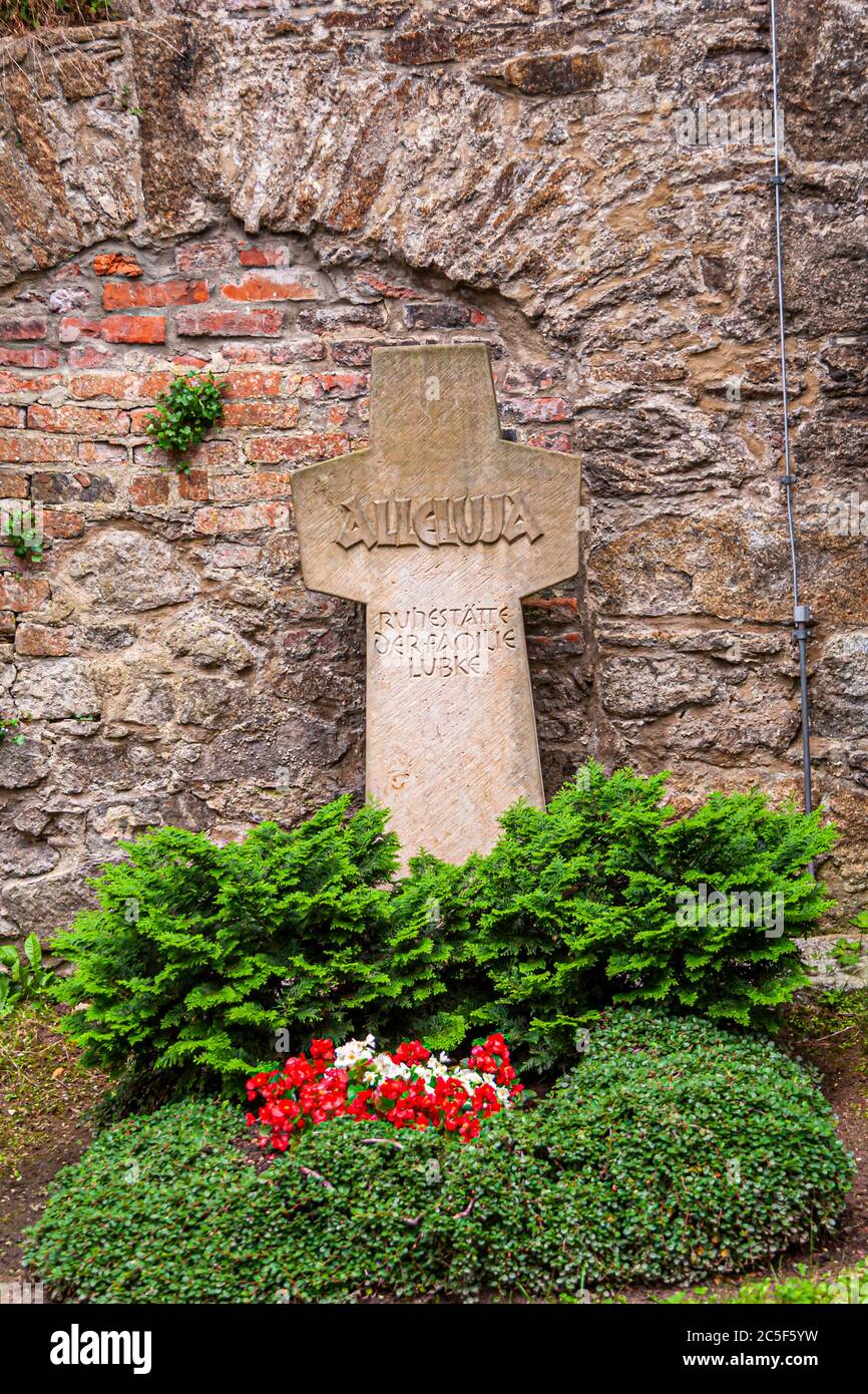 Gravestone with inscription: Alleluia resting place of the Lubke family Bautzen - Budyšin, Germany Stock Photo