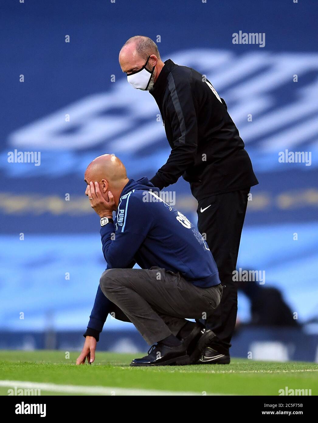 Official mike dean hires stock photography and images Alamy