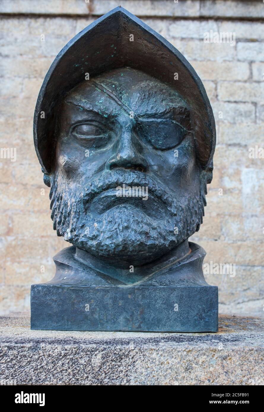 Trujillo, Spain - June 28th, 2020: Francisco de Orellana bust. Spanish explorer and conquistador. Trujillo, Spain. Unknown artist Stock Photo