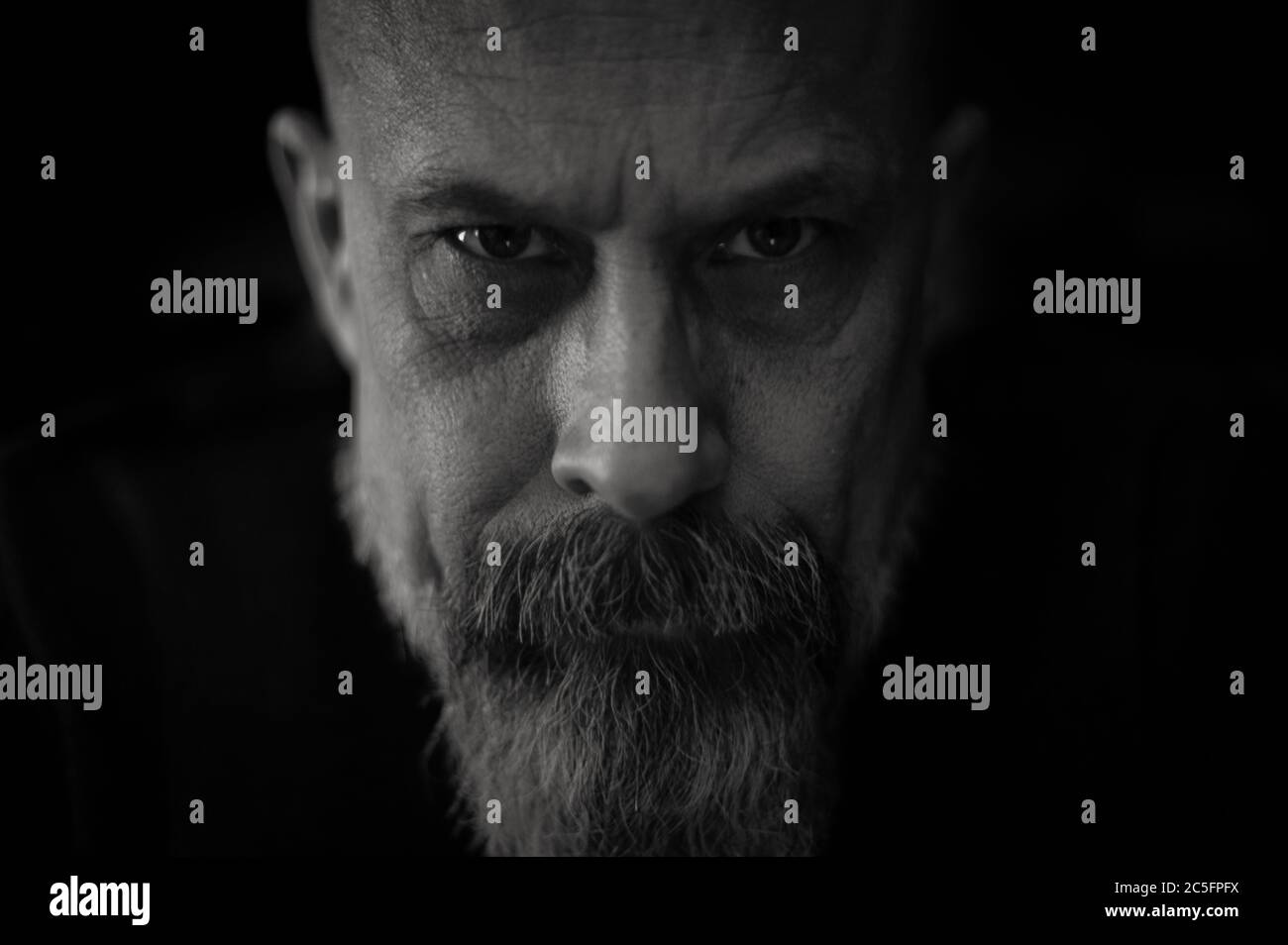 Black and white photo of older man with gray beard Stock Photo - Alamy