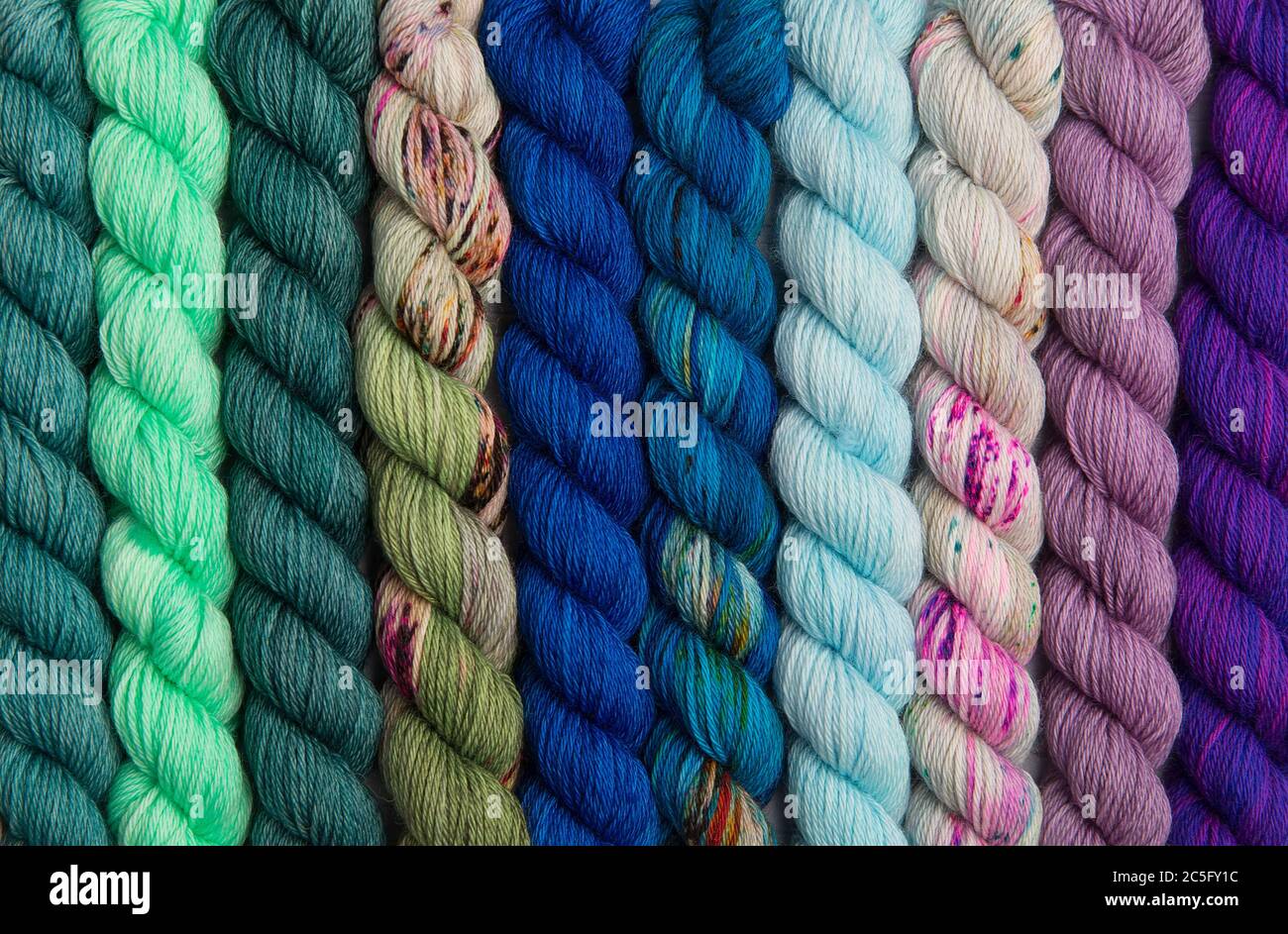Bright twisted pattern hi-res stock photography and images - Alamy