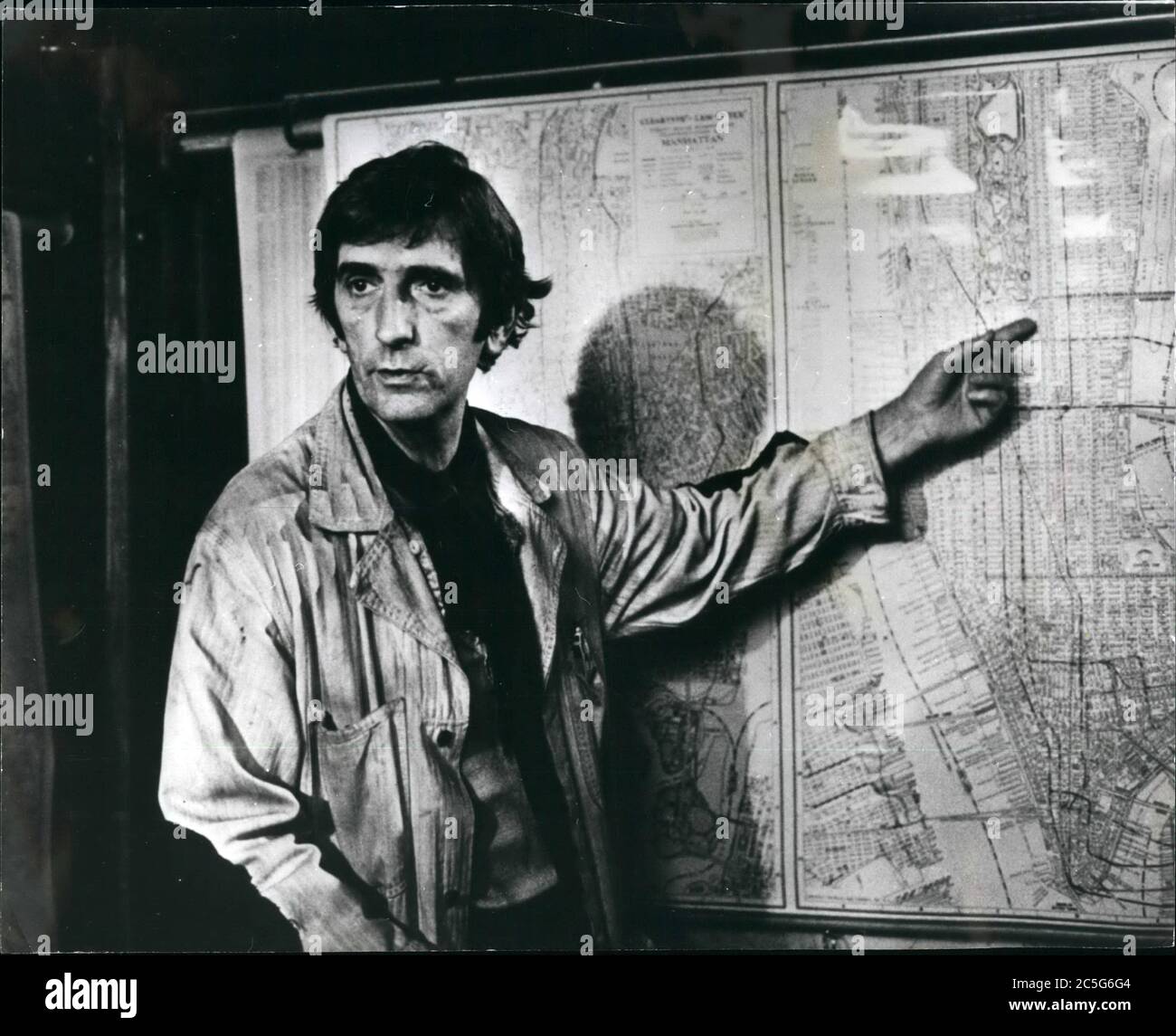1980 - U.S. - Film still of HARRY DEAN STANTON staring as a prison inmate named Brain who become involved in the rescue of a kidnapped US President in the flim 'Escape from New York'. Exact date and place unknown. (Credit Image: © Keystone Pictures USA/ZUMAPRESS.com) Stock Photo