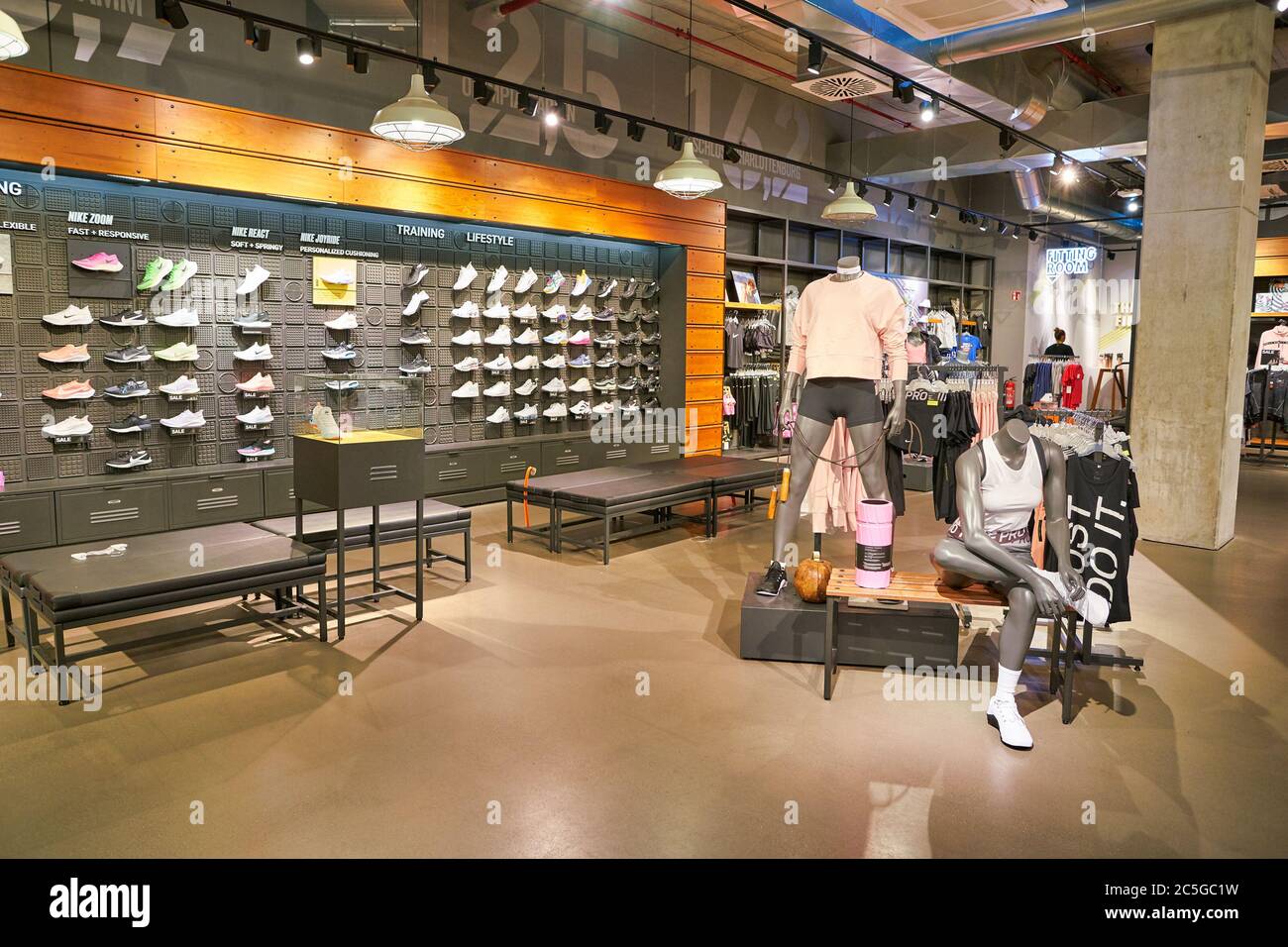 Nike store germany hi-res stock photography and images - Page 2 - Alamy