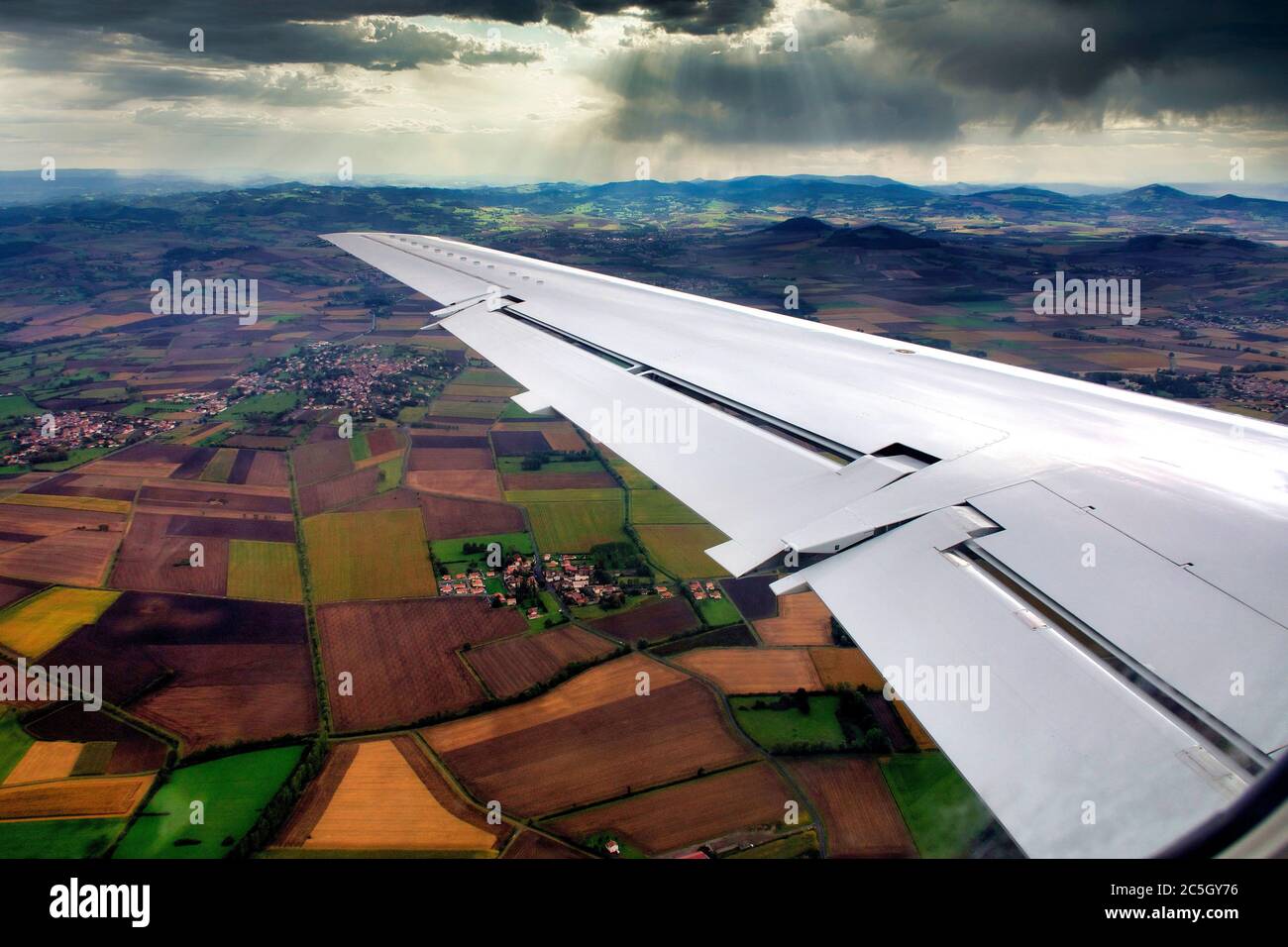 Aircraft wing tip hi-res stock photography and images - Alamy