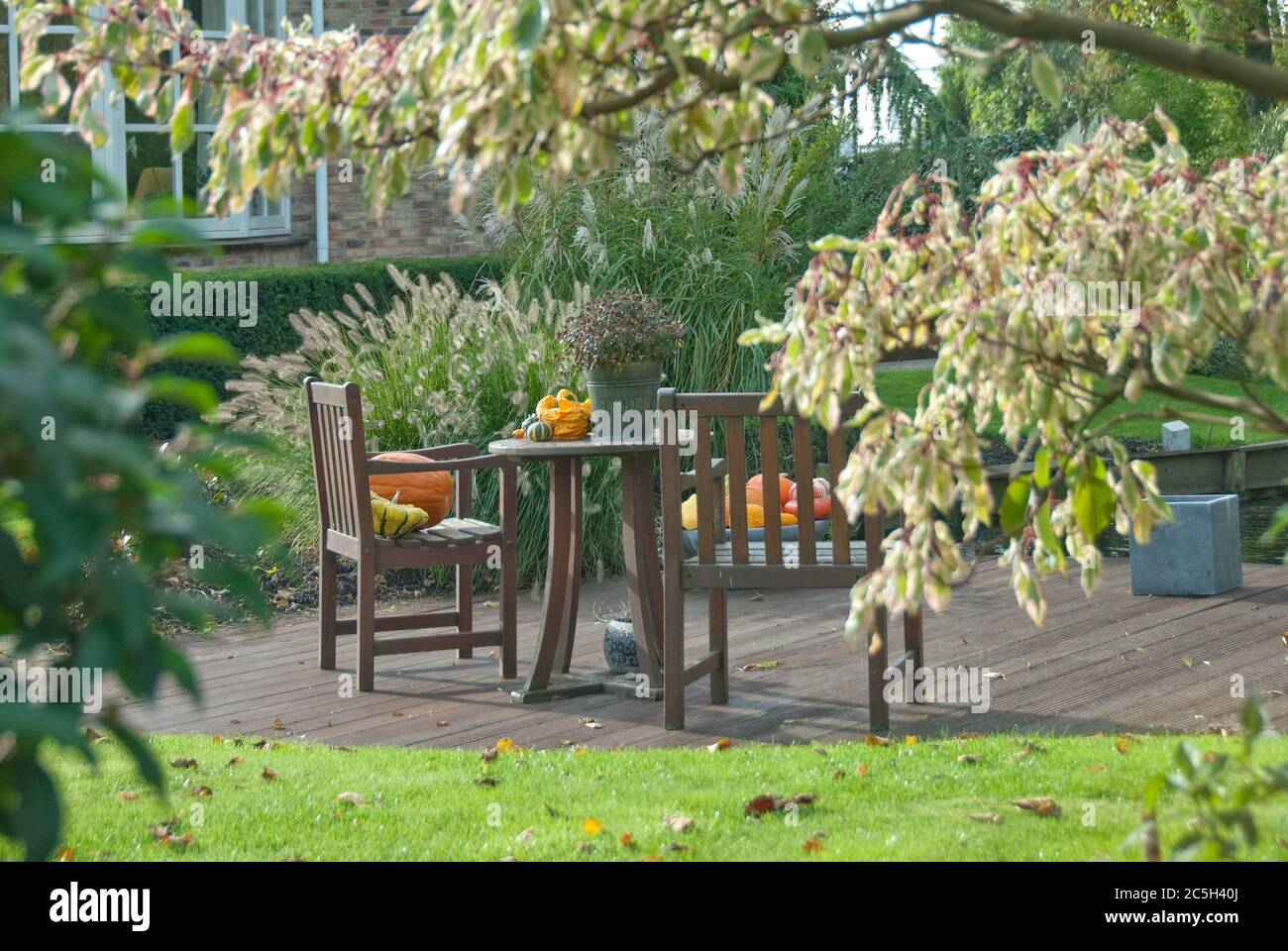 Sitzplatz Garten High Resolution Stock Photography And Images Alamy