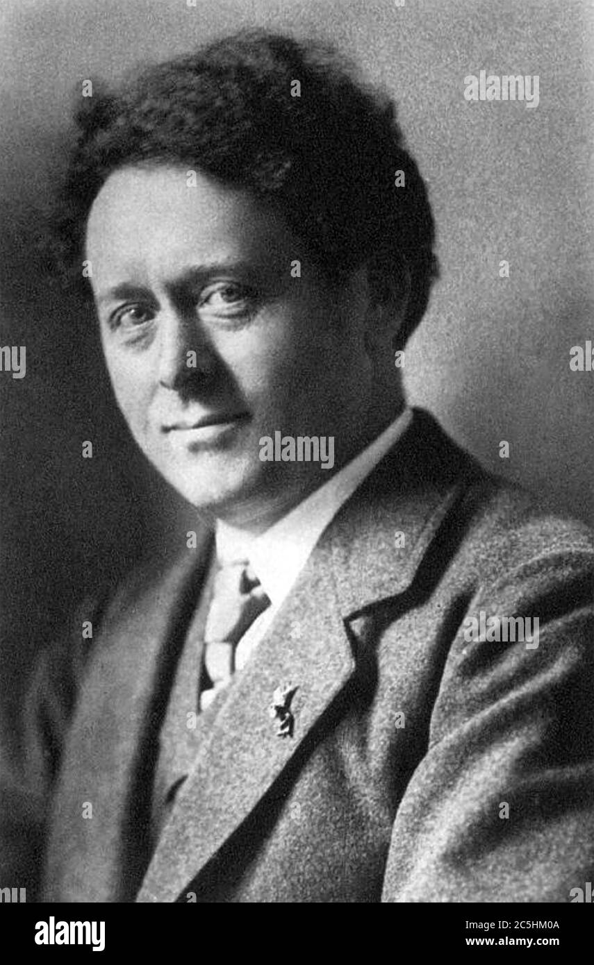JOSEPH WILLEM MENGELBERG (1871-1951) Dutch conductor Stock Photo