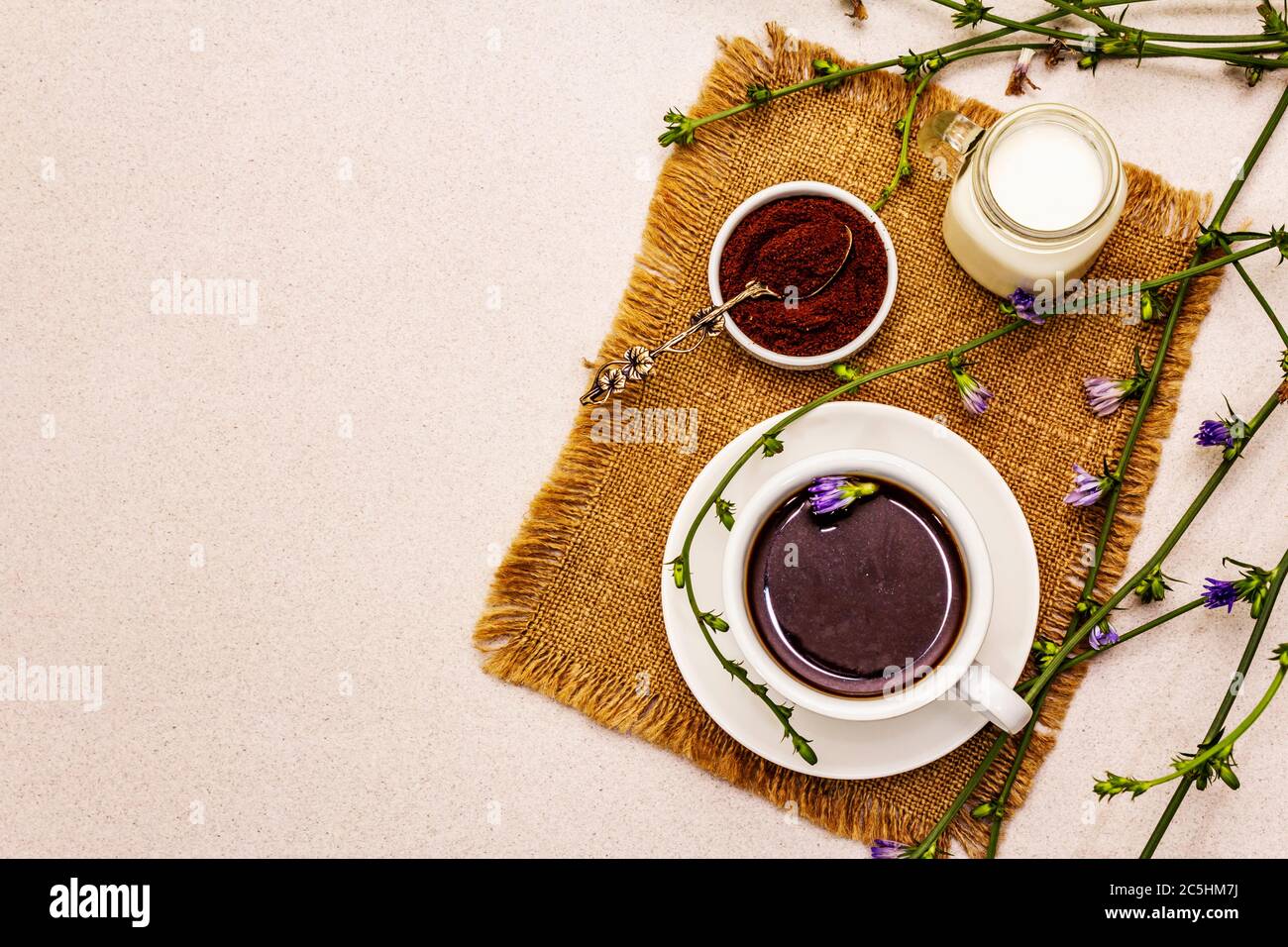 Image showcasing The best coffee substitutes for pregnant women: healthy options