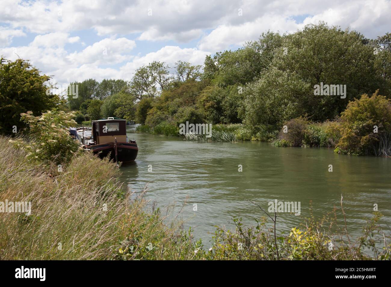 Views of The River Thames near Farmoor in Oxfordshire in the UK Stock Photo