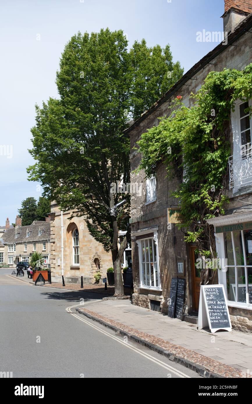 Commercial premises on The High Street in Woodstock, Oxfordshire in the UK Stock Photo