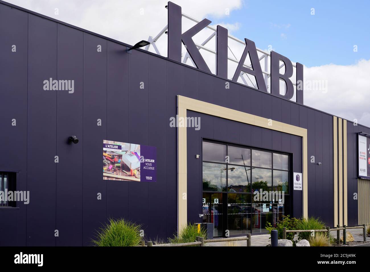 Kiabi shop estate 2020