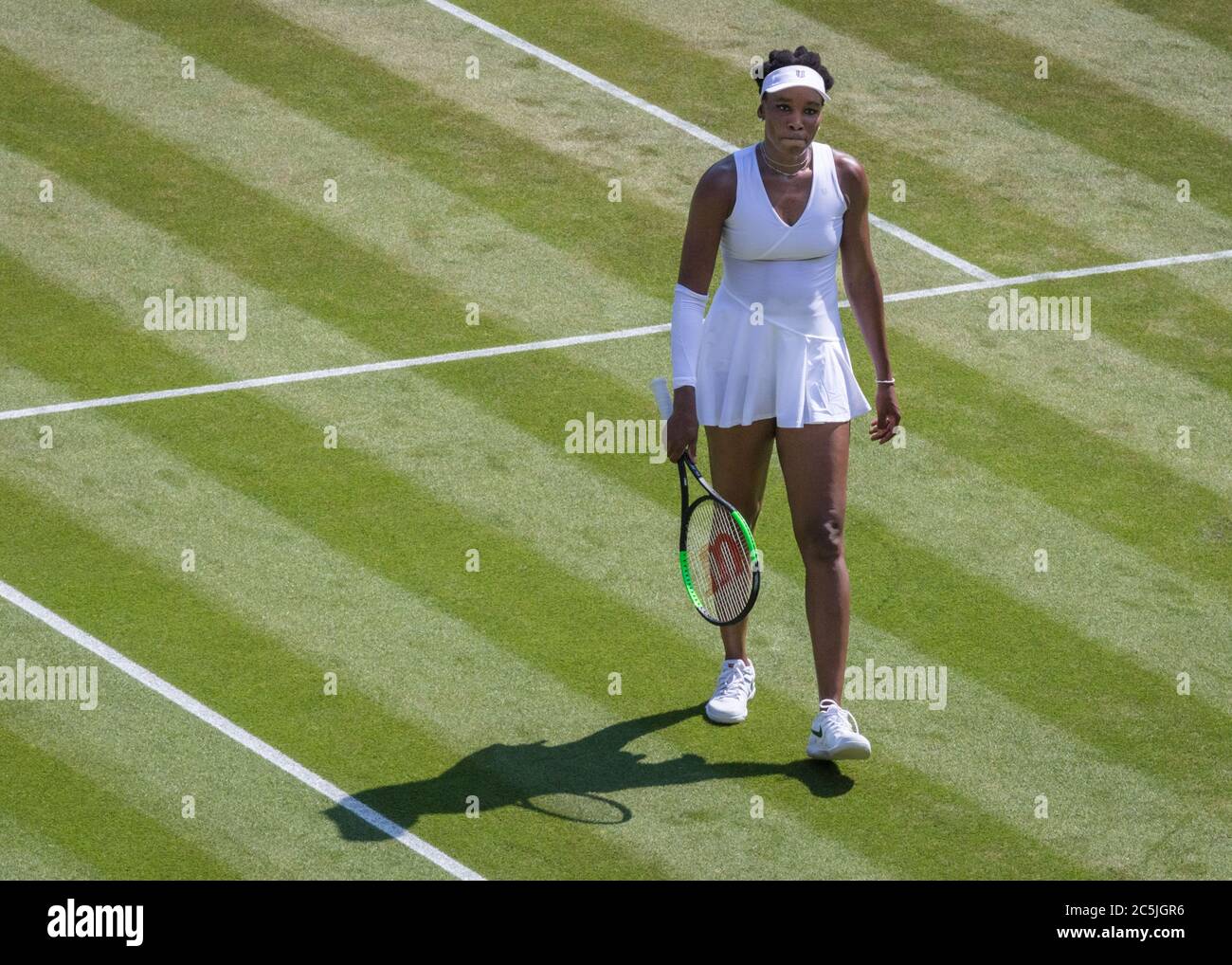 American Tennis player Venus Williams in a match at The Championships 2018, Wimbledon All England Lawn Tennis Club, London, UK Stock Photo