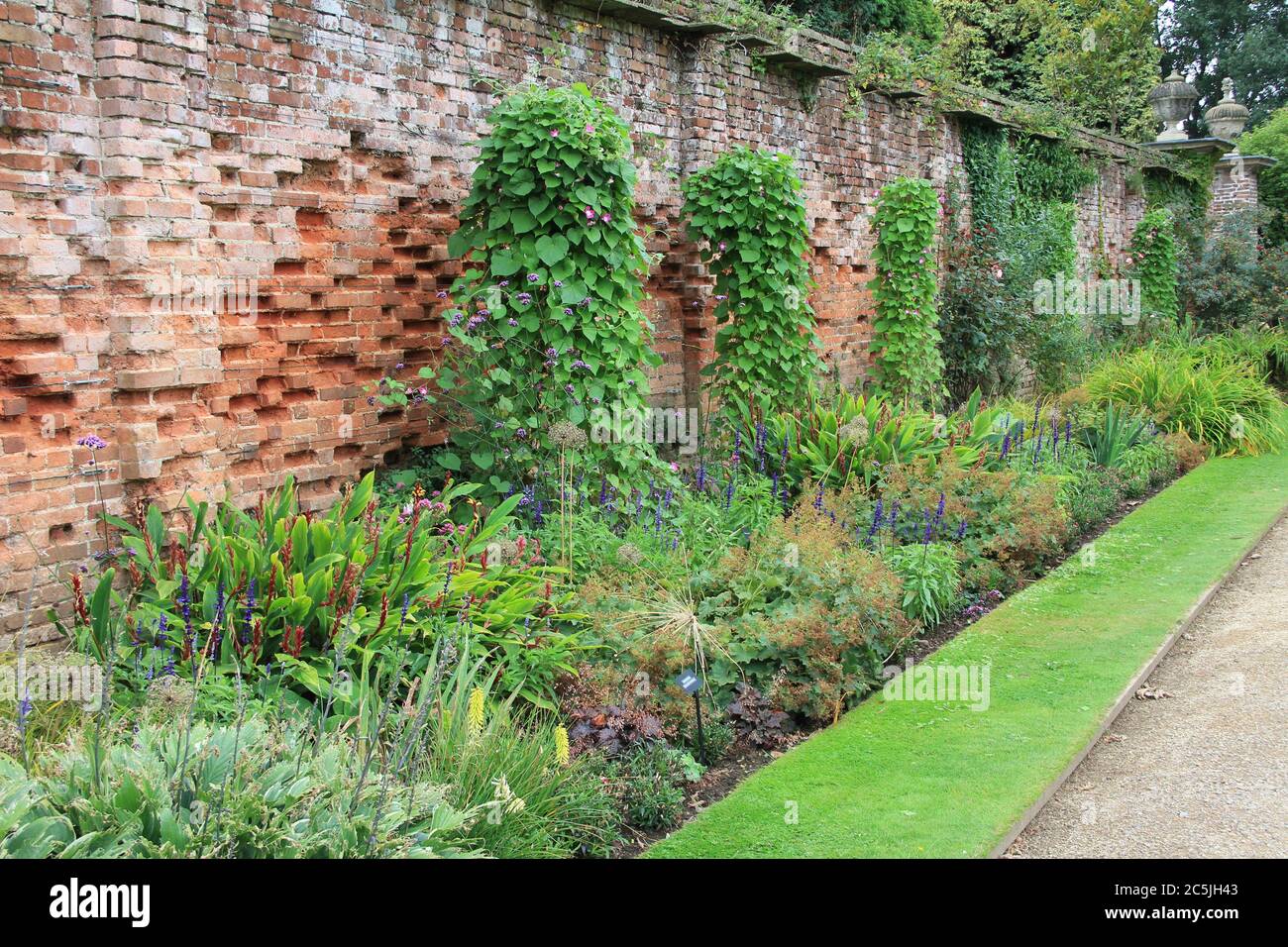 Tredegar House and CountryPark in SouthWales Stock Photo Alamy