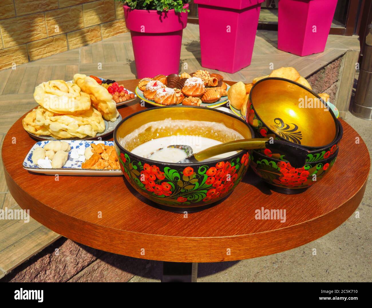 Kazakh national food on the round table Stock Photo Alamy