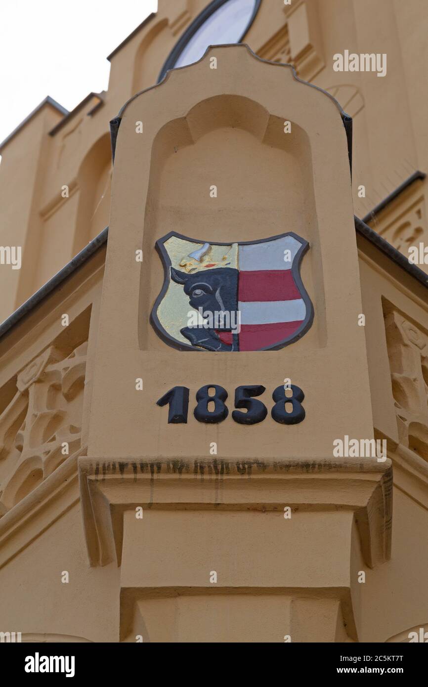 Coat service hi res stock photography and images Alamy