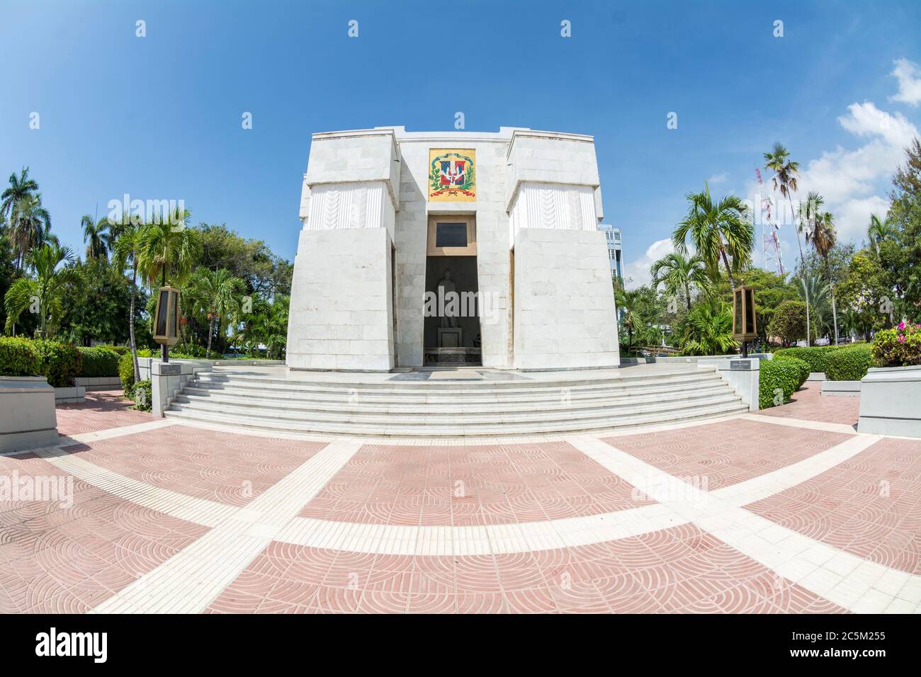 The Altar of the Dominican Fatherland is a sober mausoleum where the remains of the three fathers of the country rest: Juan Pablo Duarte, Francisco de Stock Photo