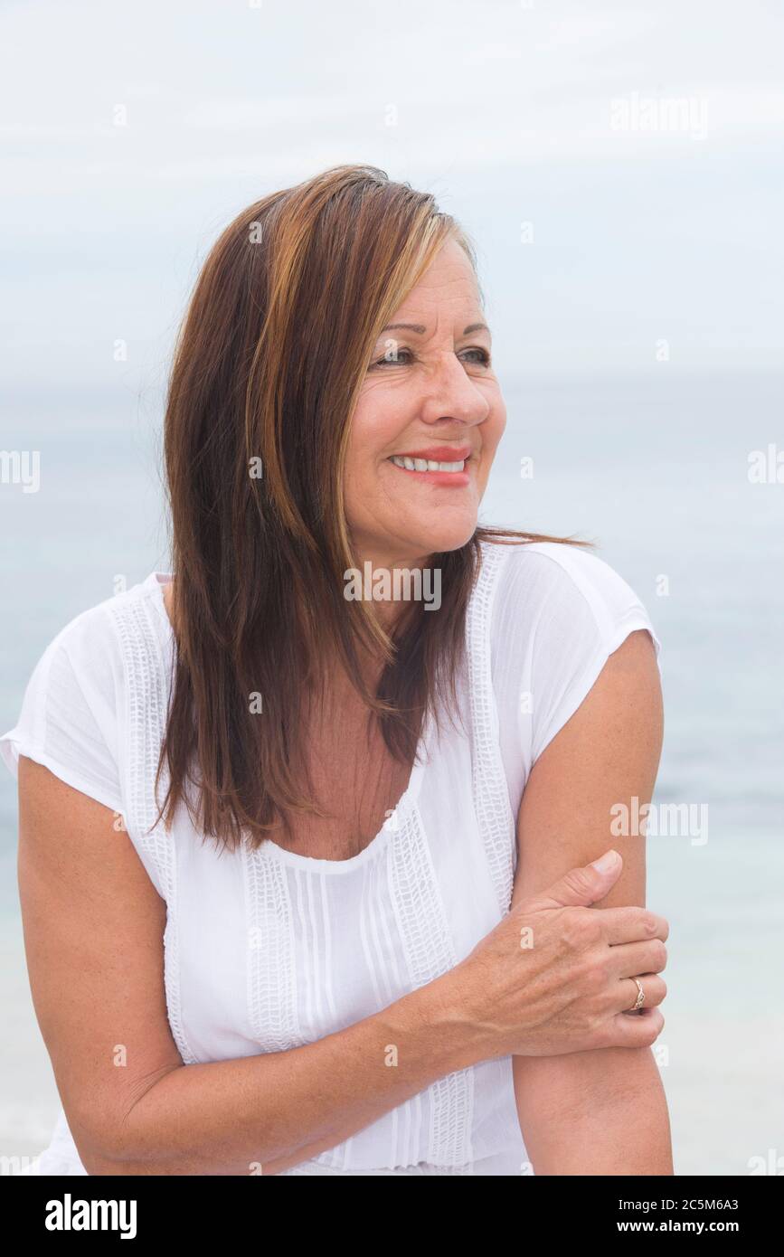 Beautiful mature brunette hi-res stock photography and images - Alamy
