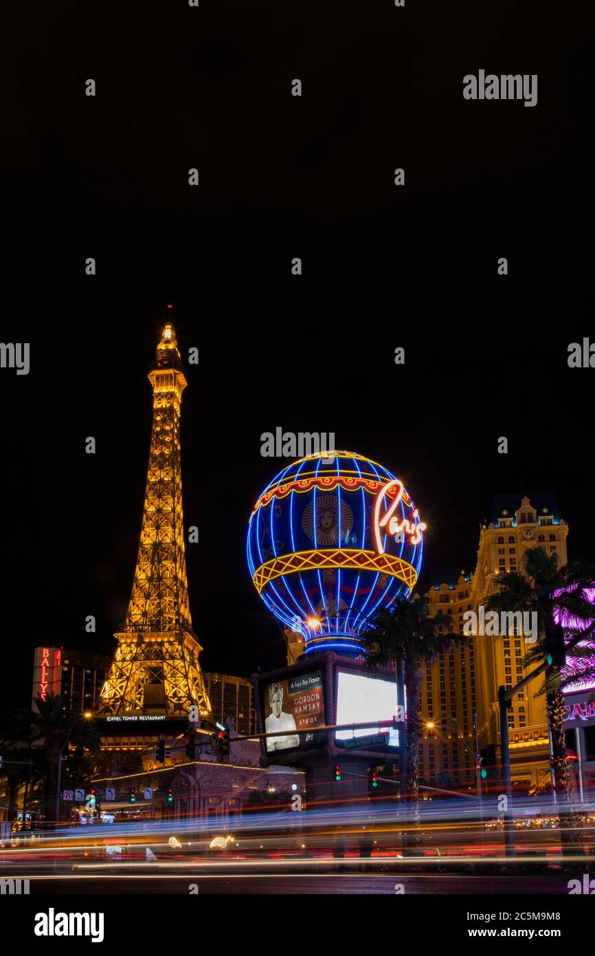 Paris las vegas hotel and casino along the strip hi-res stock photography  and images - Alamy