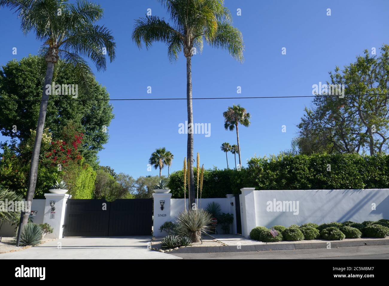 Toluca Lake, California, USA 3rd July 2020 A general view of atmosphere