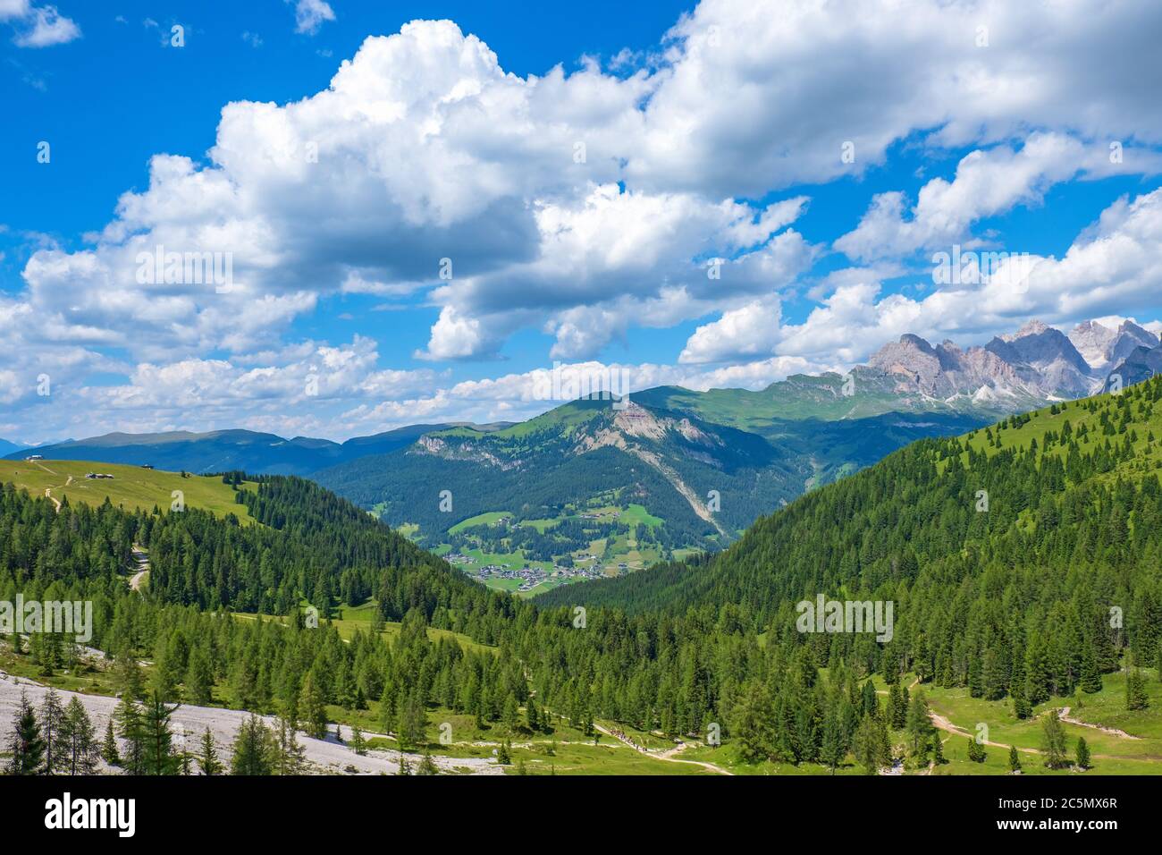 Aerial view breathtaking valley hi-res stock photography and images - Alamy