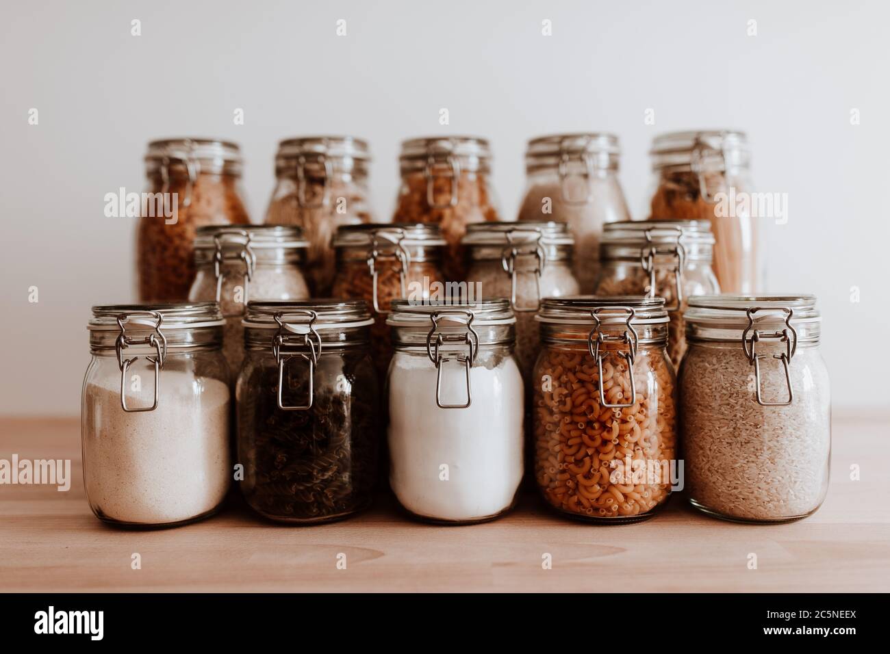 Glass kitchen storage jars hi-res stock photography and images - Alamy