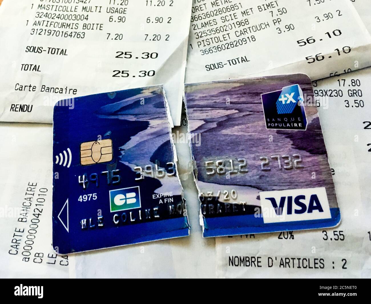 Torn Visa card, illustration for Life on credit cards, France Stock Photo -  Alamy