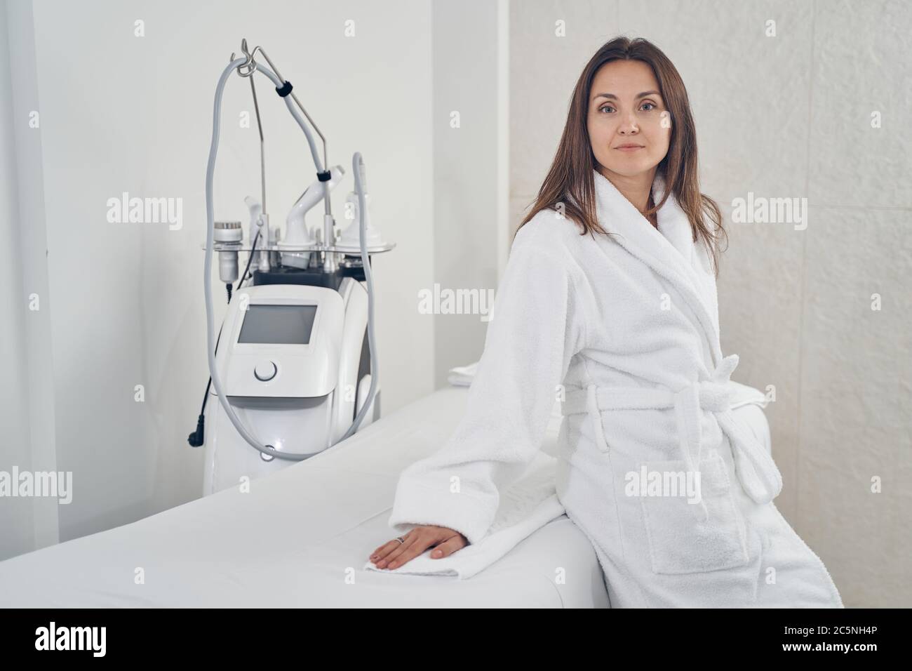 Invasive procedures hi-res stock photography and images - Alamy