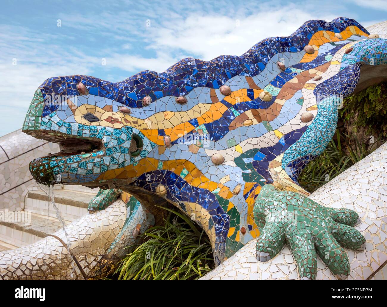 Lizard of Gaudi mosaic in park Guell of Barcelona Stock Photo - Alamy