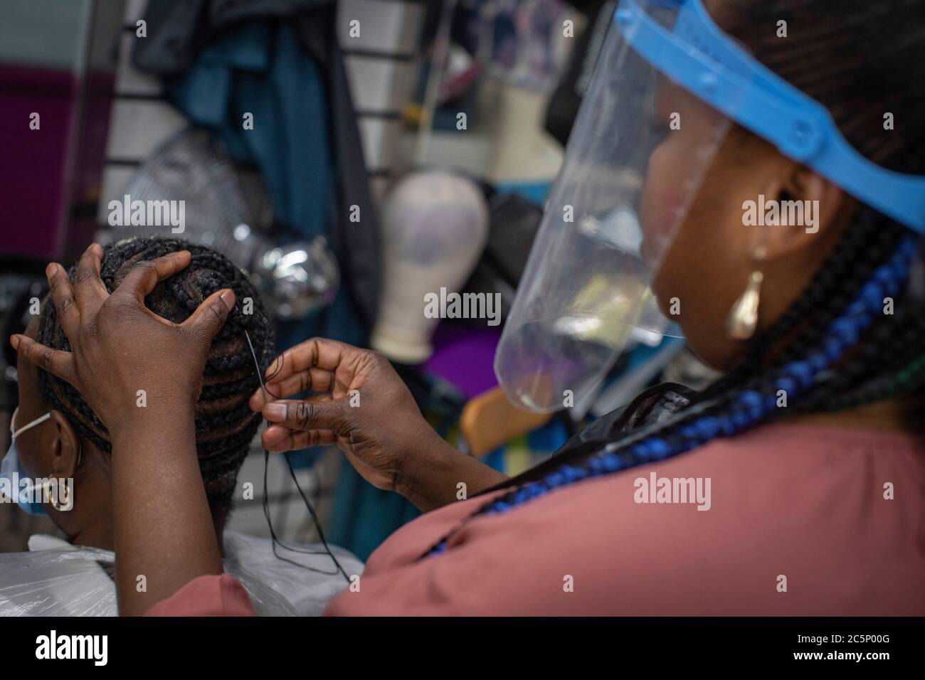 African Braiding Salon High Resolution Stock Photography and Images Alamy
