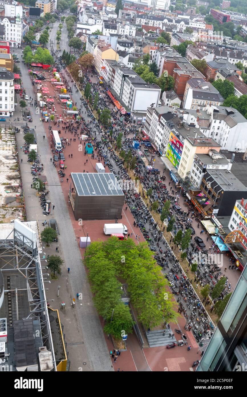 Biker, Demo, Korso, Hamburg, Reeperbahn, St. Pauli, Spielbudenplatz, 04.07.2020 Stock Photo