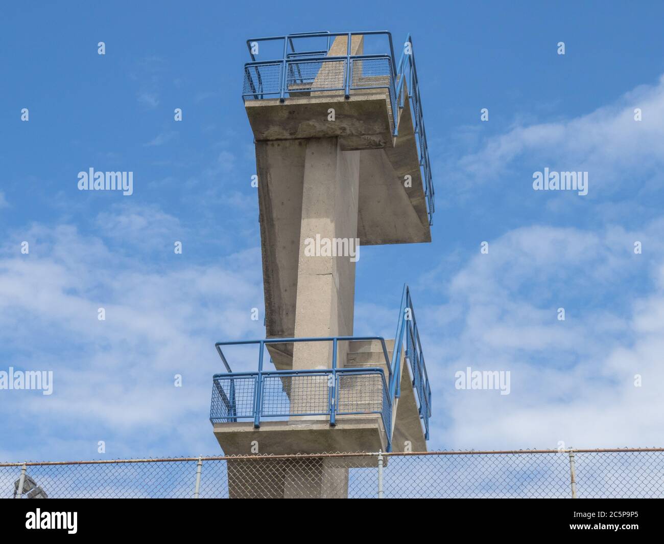 Swimmer diving diving board hires stock photography and images Alamy
